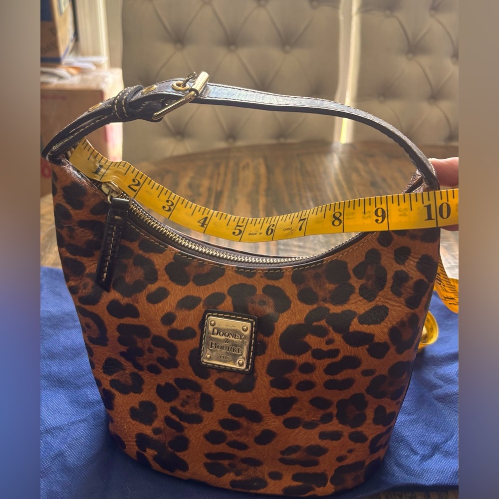 Dooney & Bourke Leopard Jaguar Bucket Bag - Picture 11 of 14